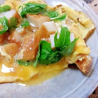 Θ醤油麹Θサラダ水菜とさつま揚げの半熟たまご焼き